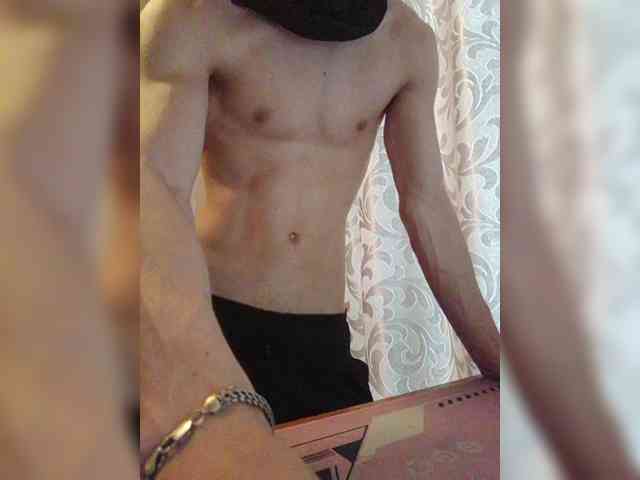 cragg Live Webcam on BongaCams