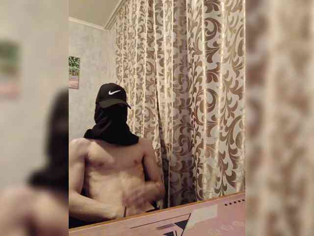 cragg Live Webcam on BongaCams