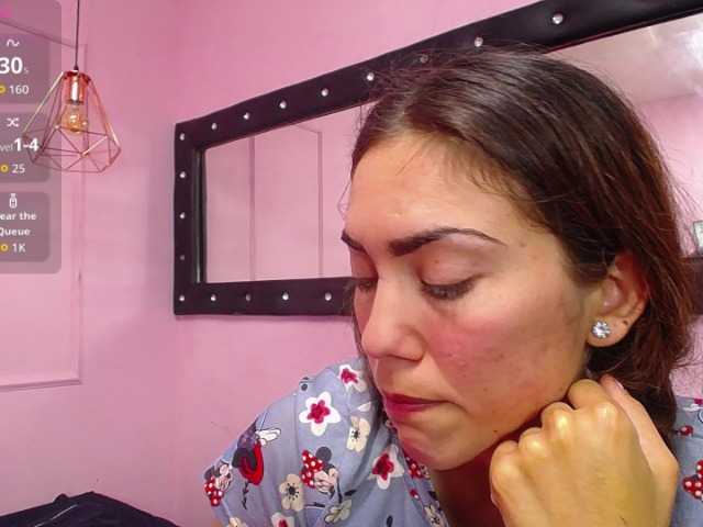 cintia7cute's BongaCams show and profile