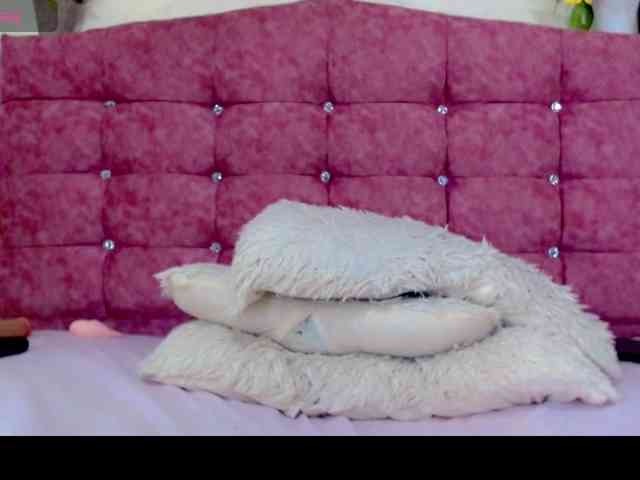 Angeliss Live Webcam on BongaCams