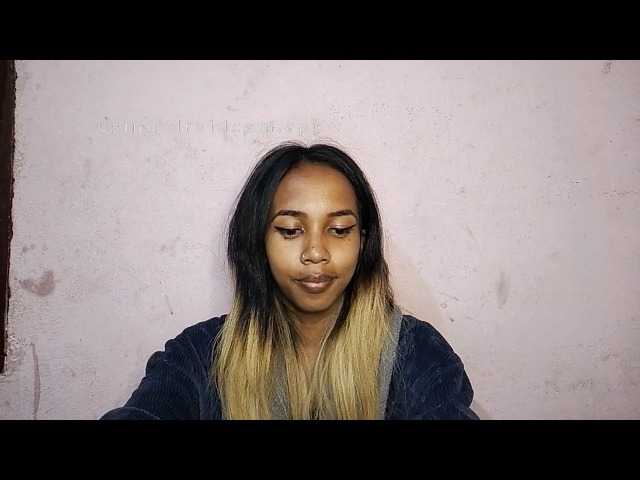 KortneySXX's BongaCams show and profile