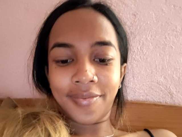 KortneySXX's BongaCams show and profile