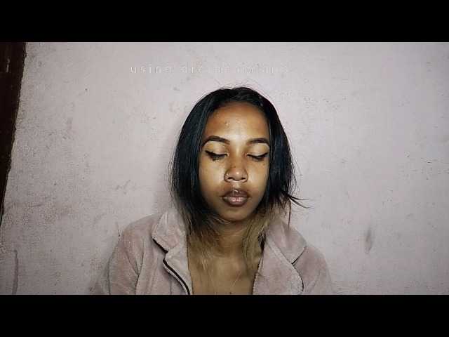 KortneySXX's BongaCams show and profile