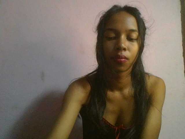 KortneySXX vous attend pour discuter, flirter et plus sur bongacams