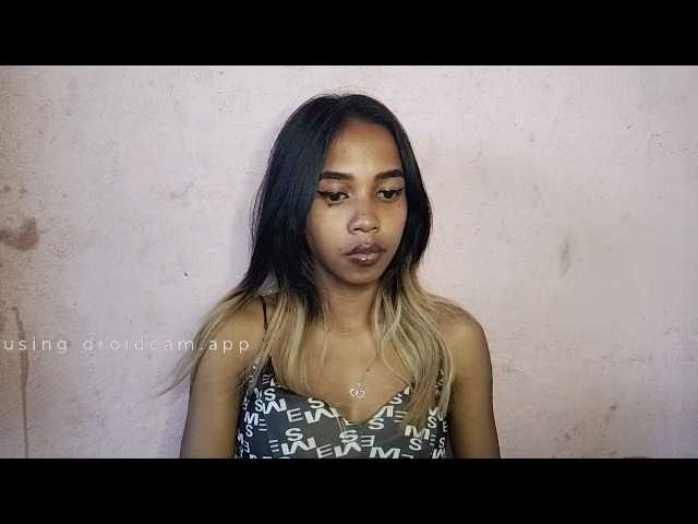 KortneySXX's BongaCams show and profile