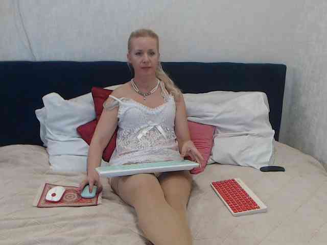 OlesiaBell Live Webcam on BongaCams OlesiaBell Live Webcam on BongaCams