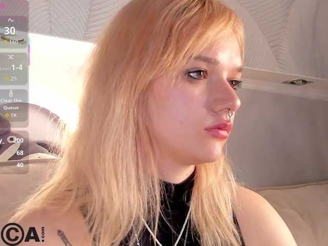 Molly-Platt's BongaCams show and profile