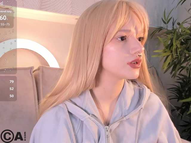 Molly-Platt live cam