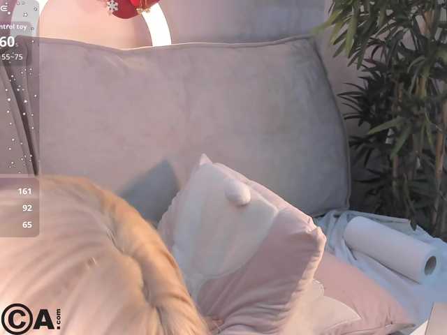 Molly-Platt's BongaCams show and profile