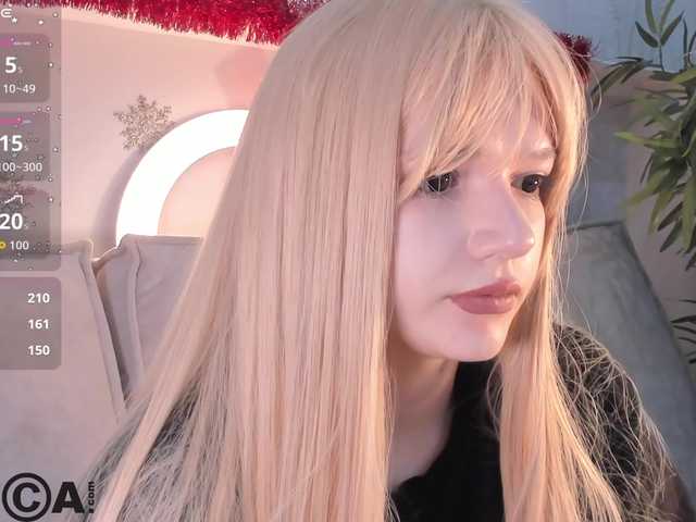 Molly-Platt's BongaCams show and profile