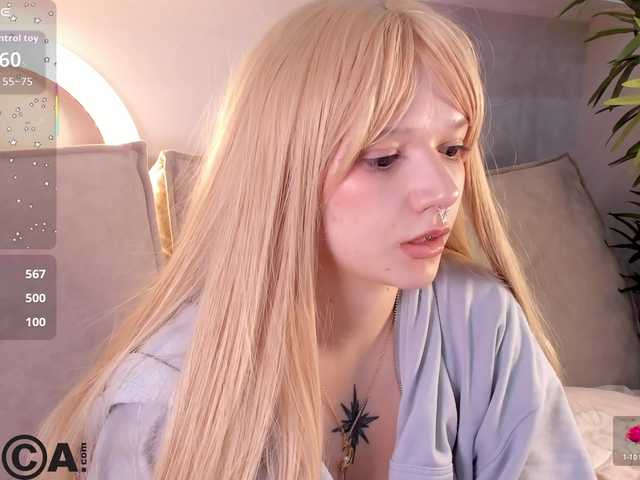 Molly-Platt's BongaCams show and profile