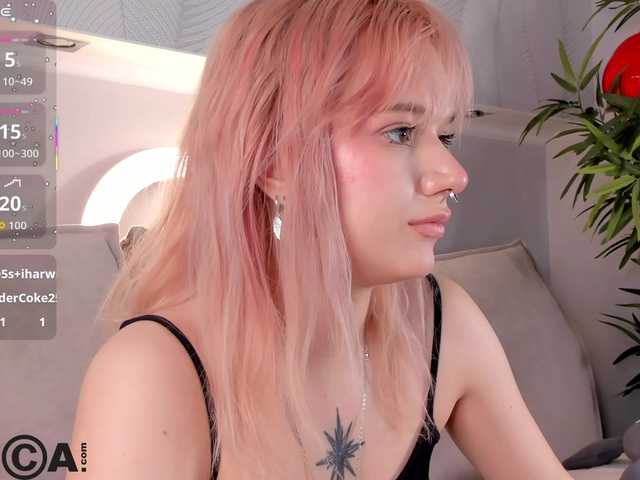 Molly-Platt's BongaCams show and profile