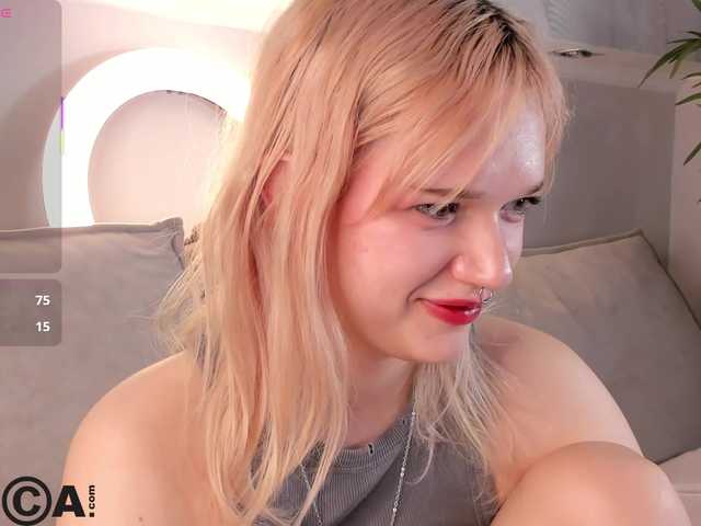 Molly-Platt's BongaCams show and profile