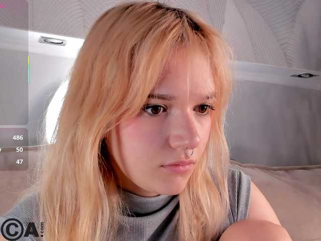 Molly-Platt's BongaCams show and profile