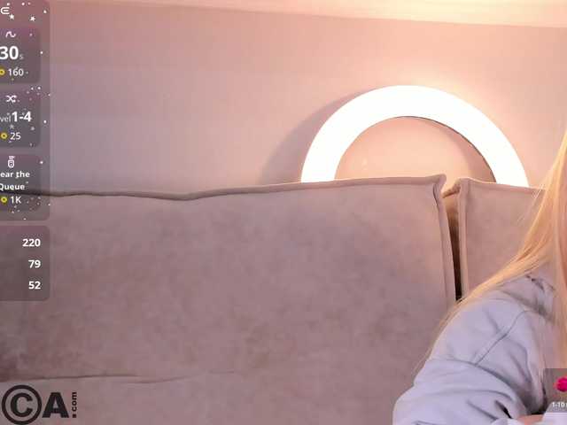 Molly-Platt's BongaCams show and profile