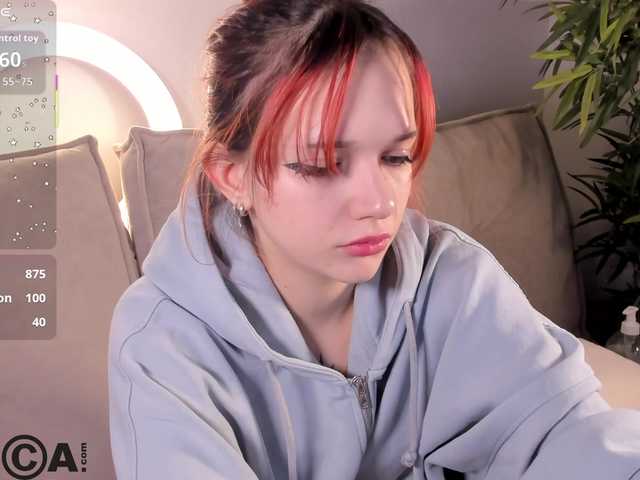 Molly-Platt's BongaCams show and profile