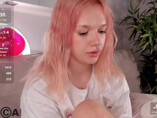 Molly-Platt's BongaCams show and profile