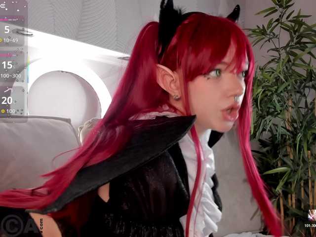 Molly-Platt's BongaCams show and profile