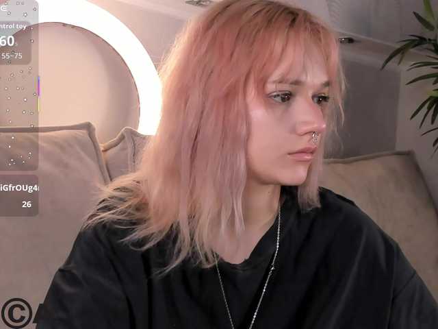 Molly-Platt's BongaCams show and profile