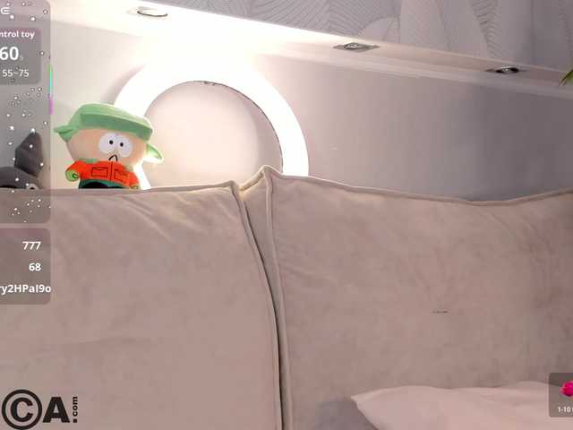 Molly-Platt's BongaCams show and profile