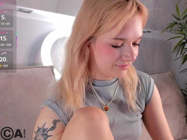 Molly-Platt's BongaCams show and profile