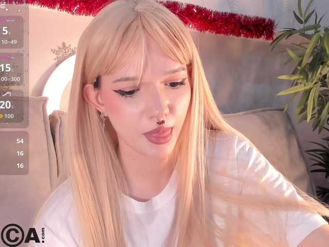 Molly-Platt's BongaCams show and profile