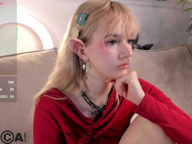 Molly-Platt's BongaCams show and profile