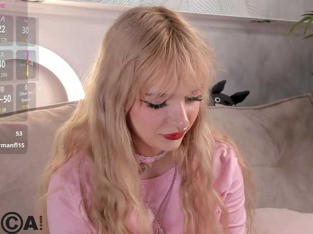 Molly-Platt's BongaCams show and profile