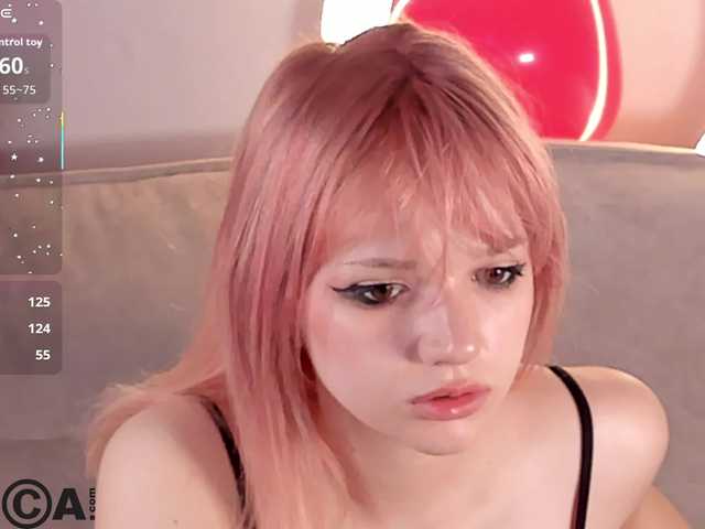 Molly-Platt's BongaCams show and profile