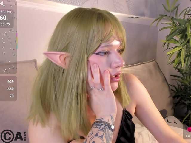 Molly-Platt's BongaCams show and profile