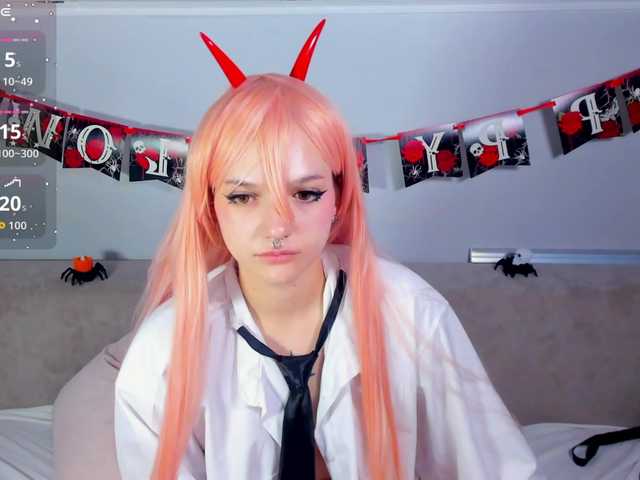 Sweet Molly-Platt wants you to fuck her body now Molly-Platt from BongaCams