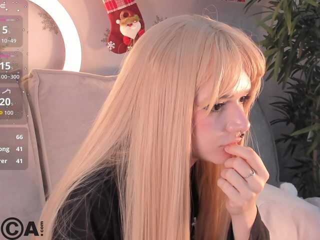 Molly-Platt's BongaCams show and profile