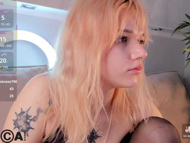 Molly-Platt's BongaCams show and profile