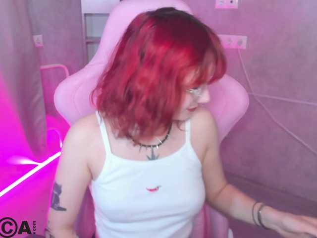  Molly-Platt chat room