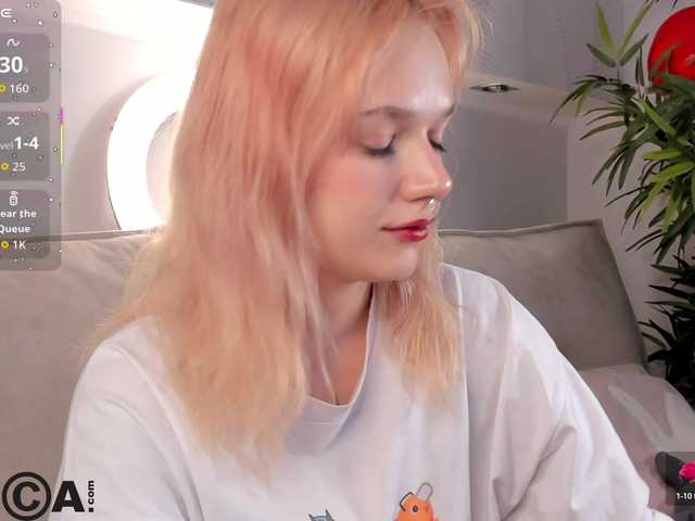 Molly-Platt's BongaCams show and profile