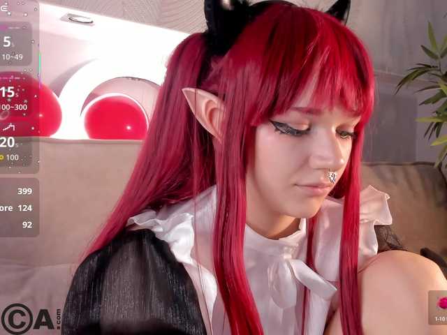 Molly-Platt — In my room, we can play with my nipples, masturbate, play with dildos, but if you're not interested, we can just chat.