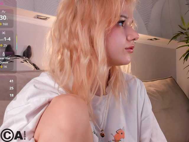 Molly-Platt's BongaCams show and profile