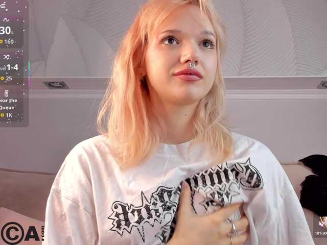 Molly-Platt's BongaCams show and profile