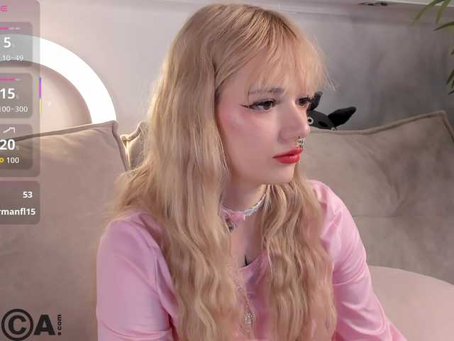 Molly-Platt's BongaCams show and profile