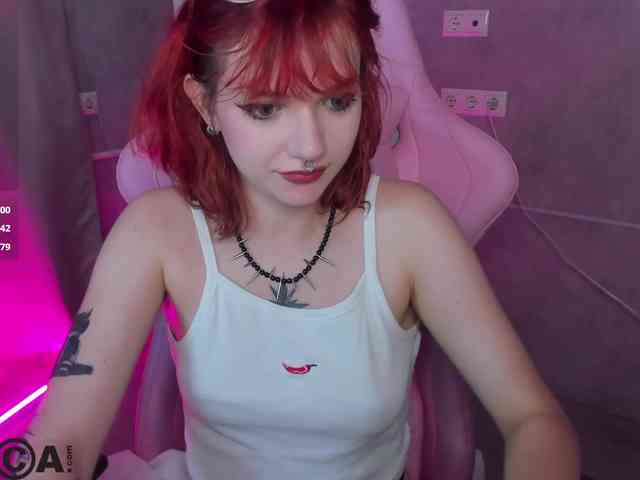 flirt chat Molly-Platt