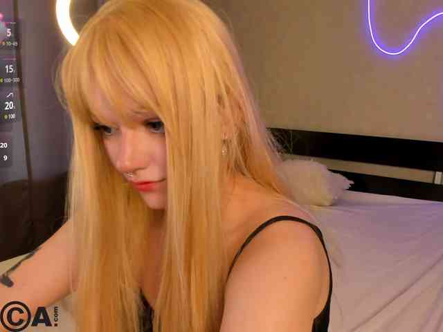 Molly-Platt webcam