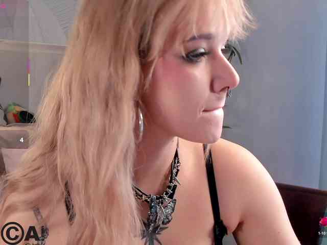 Molly-Platt Molly-Platt