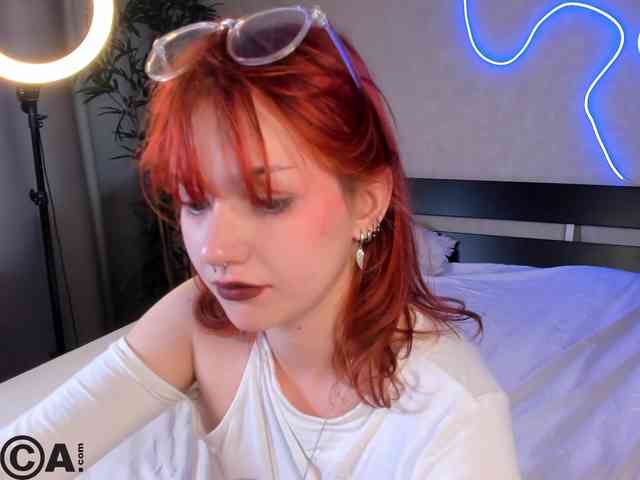 amateur webcam Molly-Platt