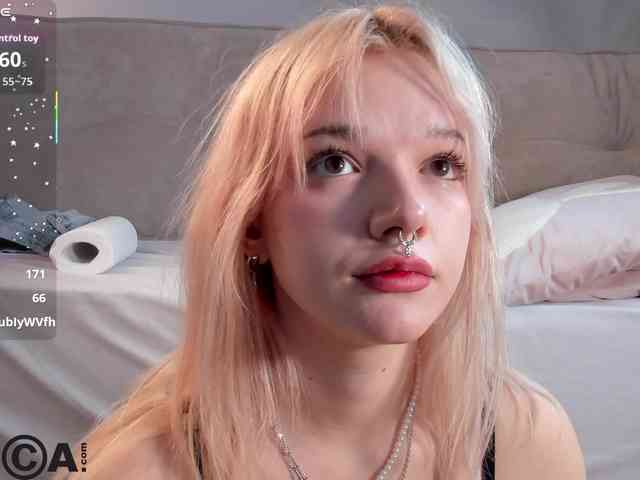 Molly-Platt Live Webcam on BongaCams