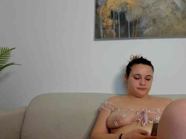alyafox webcam