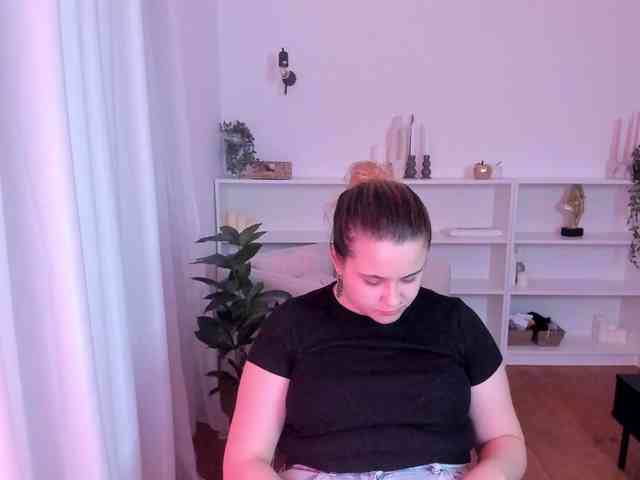 alyafox webcam