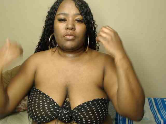 SexyEbony93 webcam