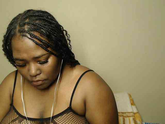 SexyEbony93 webcam
