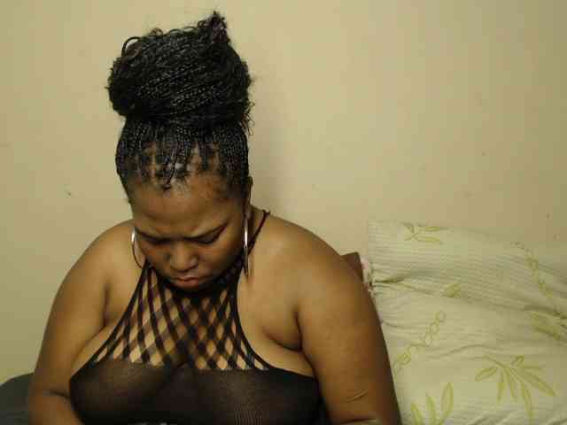 SexyEbony93 webcam