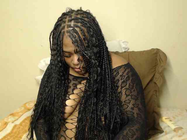 SexyEbony93 webcam